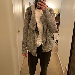 Dolan Cardigan XS   
